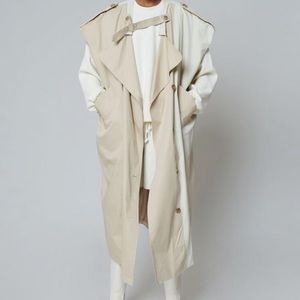 Sleeveless trench from Frankie Shop.